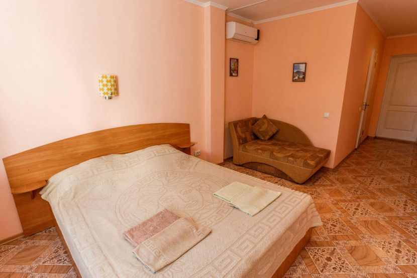 МЕЧТА, база отдыха (Гурзуф) - 5