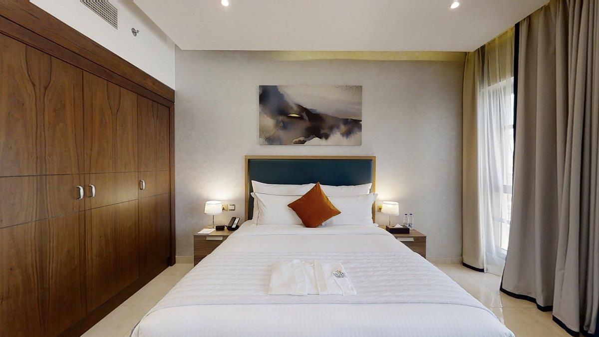 SUHA PARK HOTEL - 8