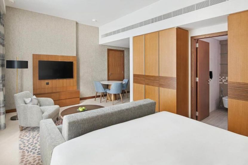 STAYBRIDGE SUITES DUBAI AL MAKTOUM AIRPORT HOTEL - 5