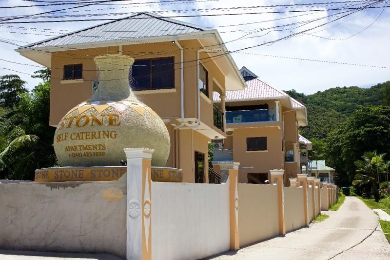 STONE SELF CATERING - 1