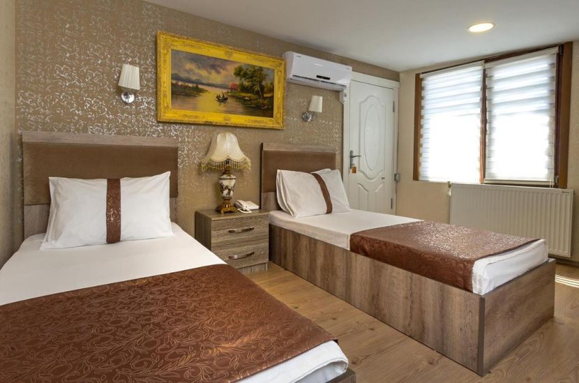 Carvan Hotel - 2