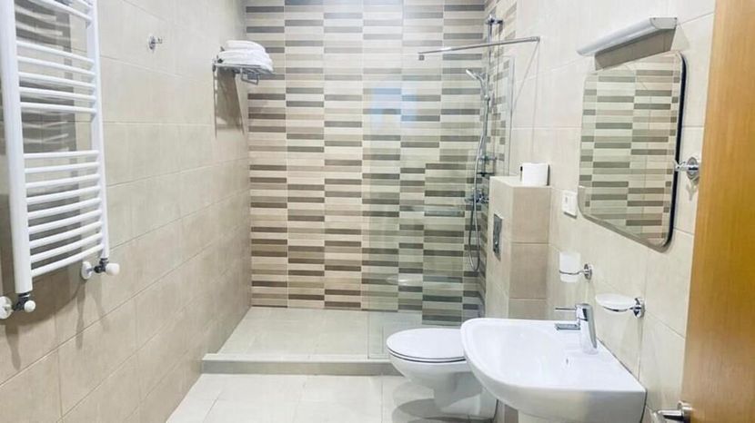 BROOCH BOUTIQUE HOTEL - 2