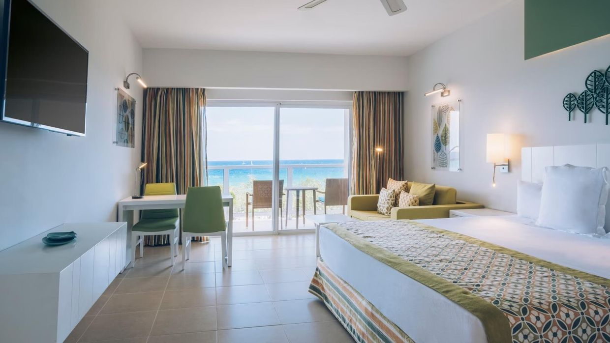 IBEROSTAR SELECTION HOLGUIN CORAL LEVEL (only adults 16+) - 11