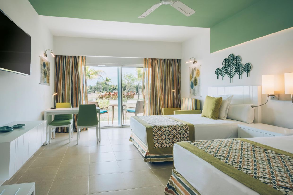 IBEROSTAR SELECTION HOLGUIN CORAL LEVEL (only adults 16+) - 30