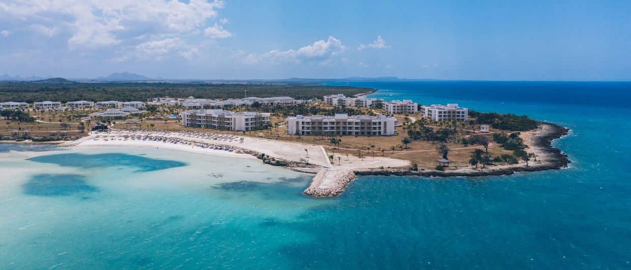 IBEROSTAR SELECTION HOLGUIN CORAL LEVEL (only adults 16+) - 32