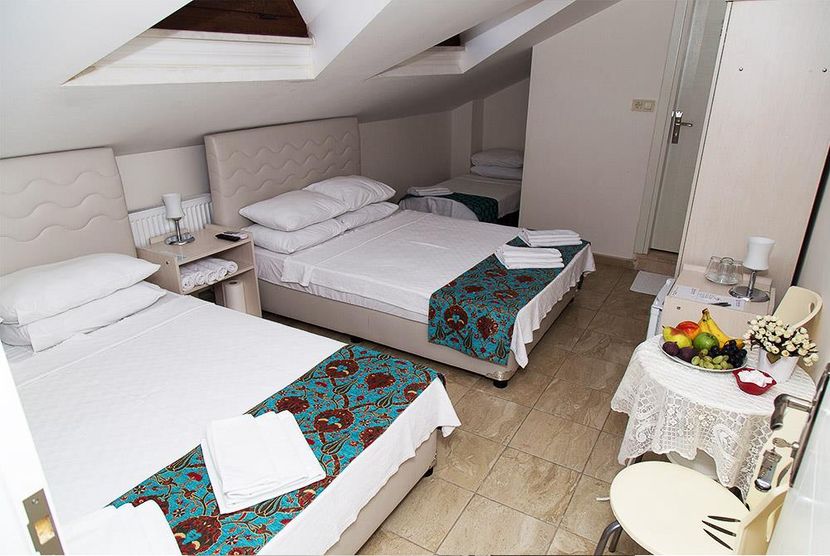 Galley Hotel - 6