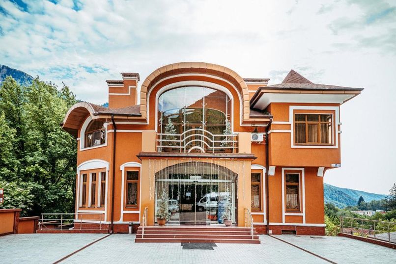 ALM HOUSE, гостевой дом - 1