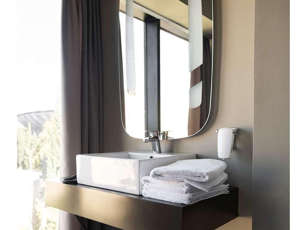 IBIS TBILISI STADIUM - 21