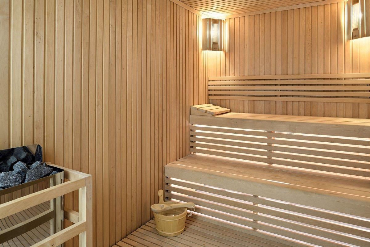 COURTYARD BY MARRIOTT WORLD TRADE CENTER - 24