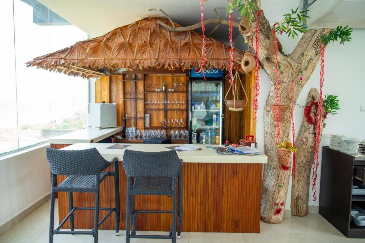 TRINCOMALEE BEACH RESORT AND SPA - 3