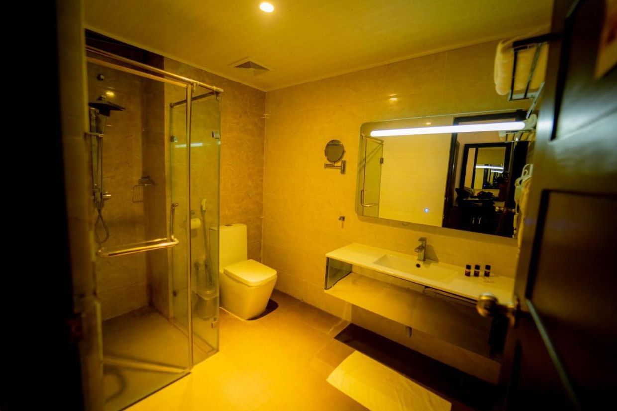 TRINCOMALEE BEACH RESORT AND SPA - 9