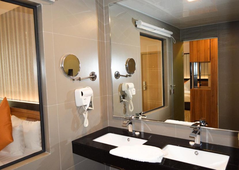 TRITON PRESTIGE SEAVIEW & SPA - 3
