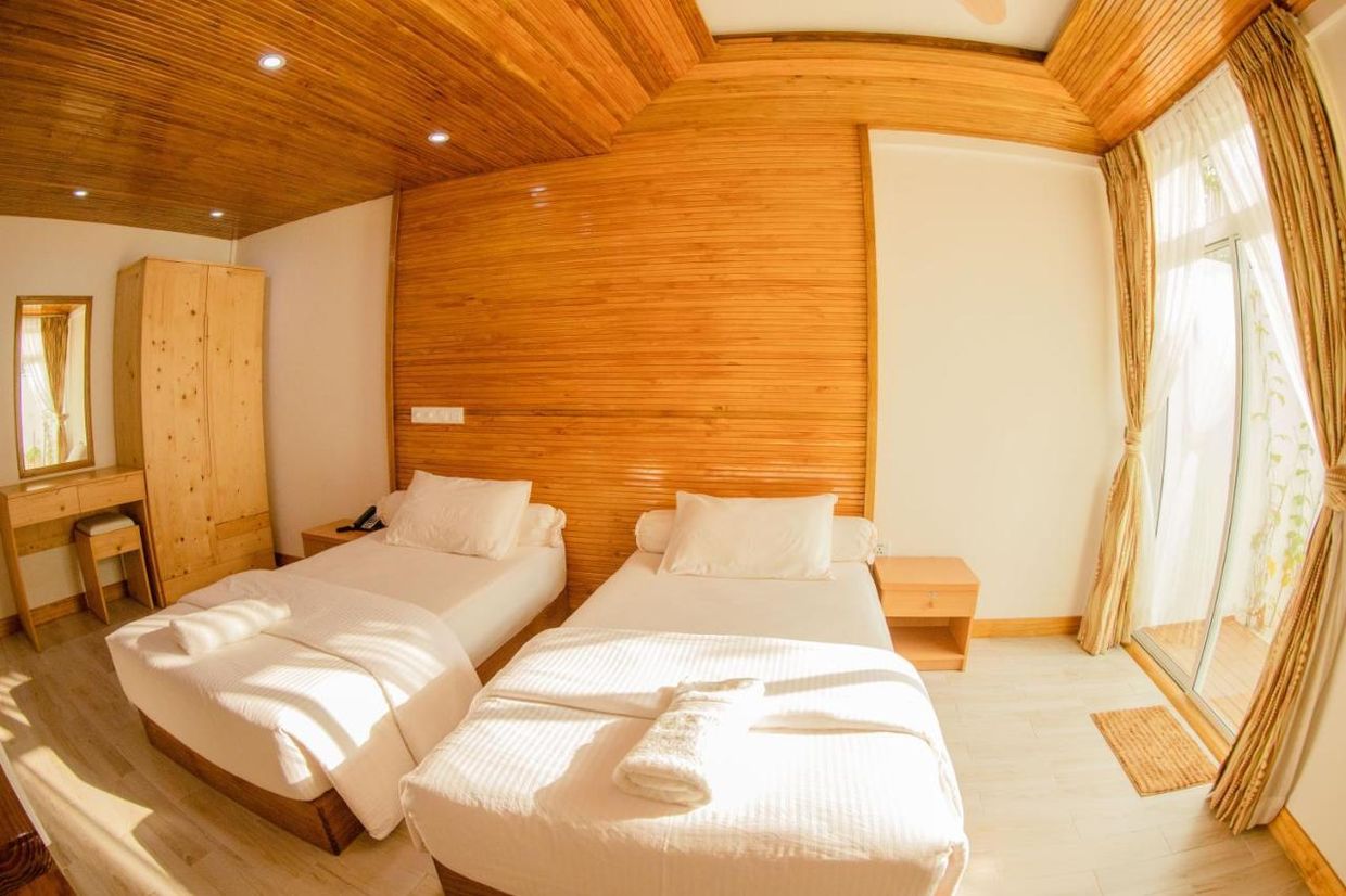 PERLA DHANGETHI - 10