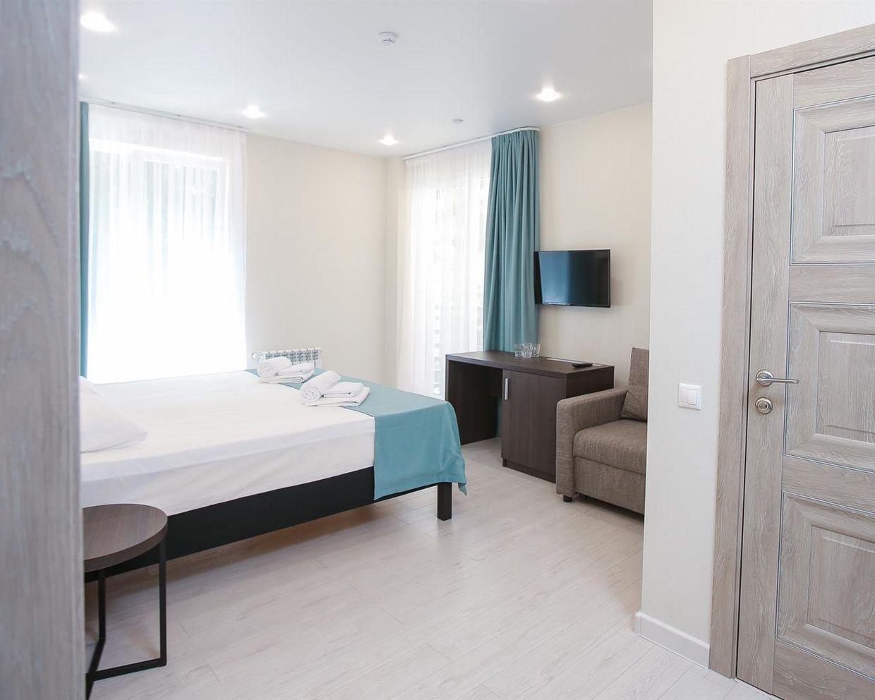 ПАРУСА, гостевой дом - 12