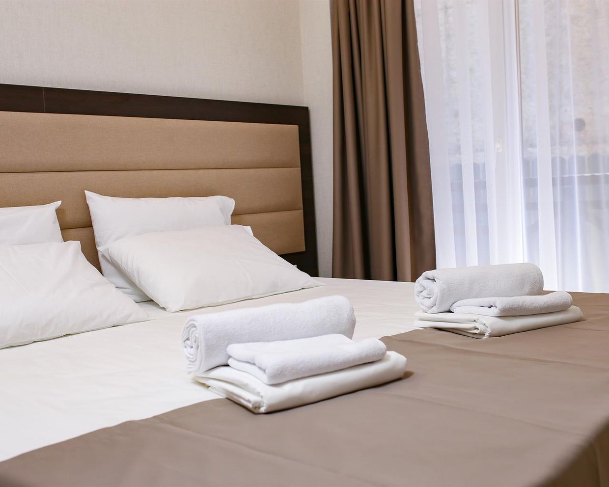 ПАРУСА, гостевой дом - 15