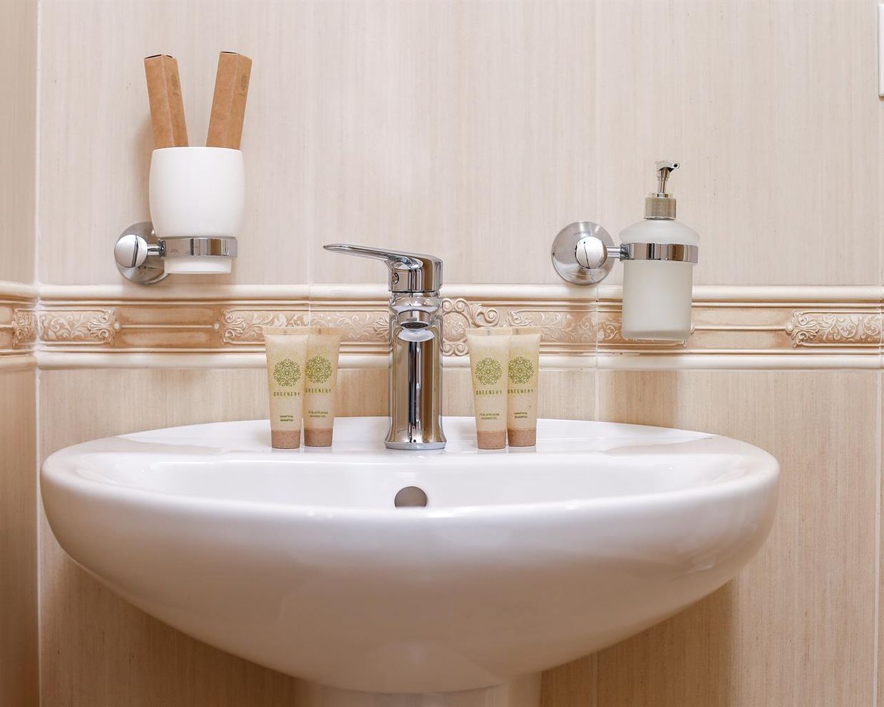 ПАРУСА, гостевой дом - 19