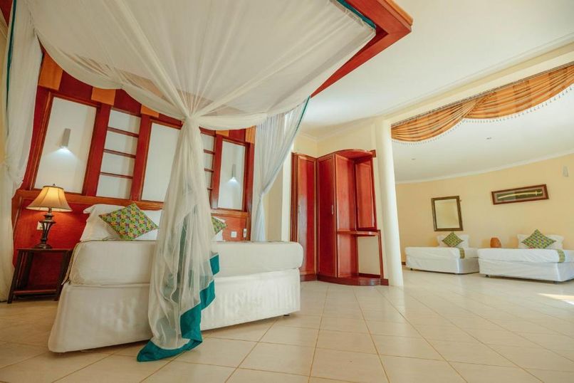 SANSI KAE BEACH RESORT - 4