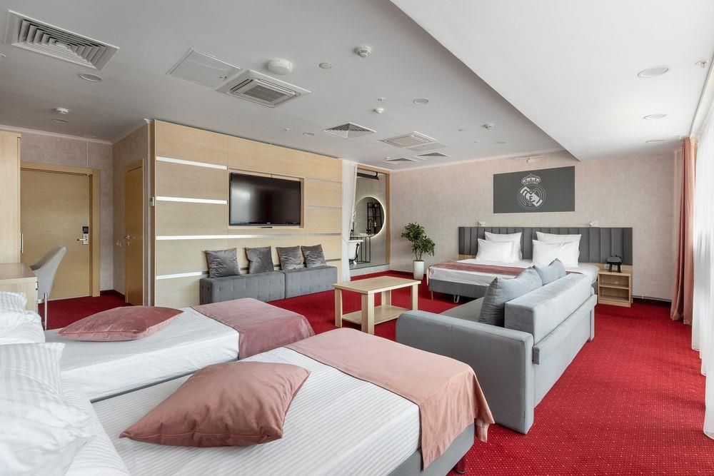 PEOPLE STADIUM STORIES, отель - 9