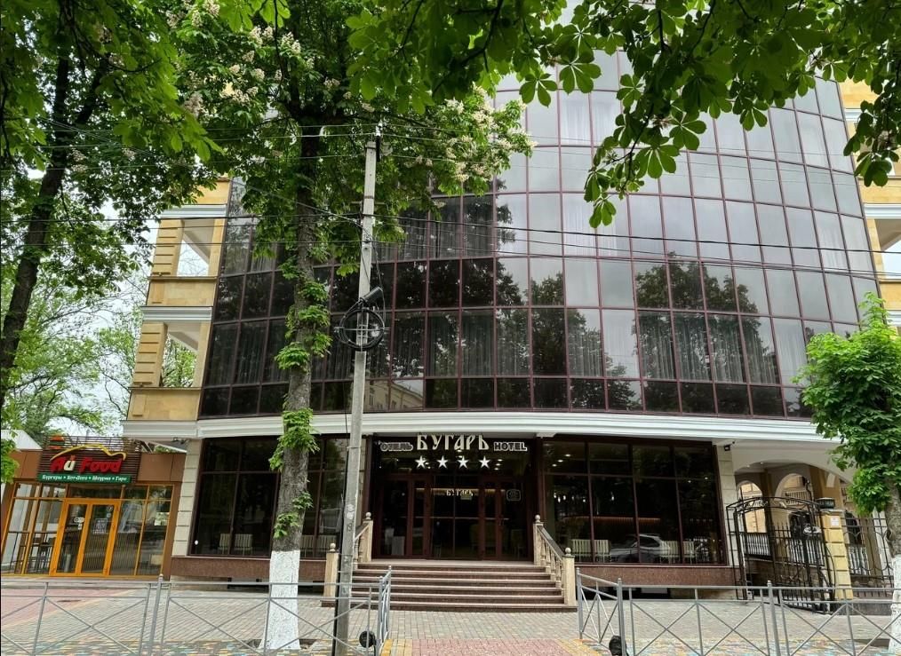 БУГАРЬ, отель - 1