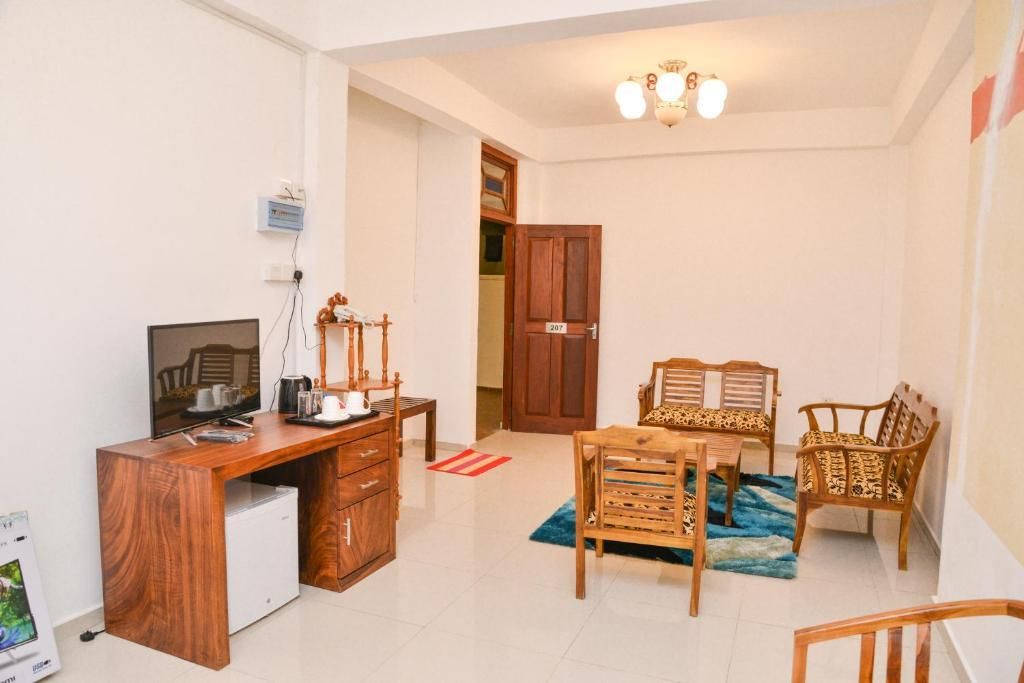 CENTHARA BEACH HOTEL GUESTHOUSE - 14
