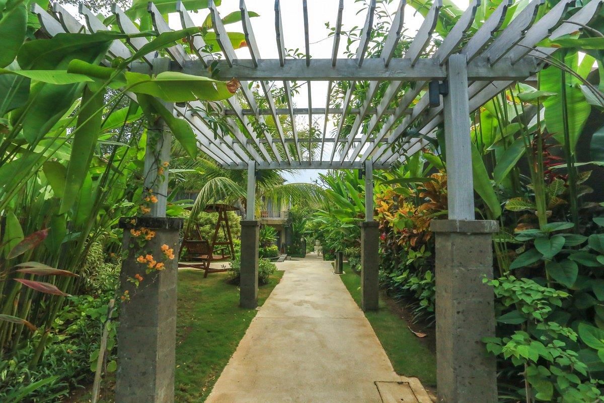 LA BERCEUSE RESORT & VILLA NUSA DUA - 16