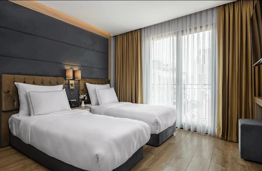 Gleam Bomonti Hotel - 11