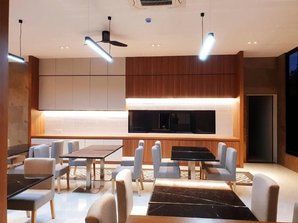 GRACE PATONG HOTEL - 11