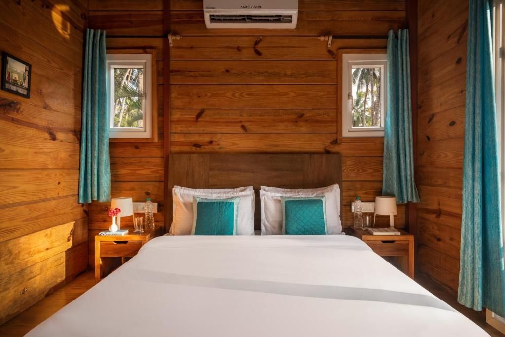 MARINERS BAY BEACH RESORT (ARAMBOL) - 13