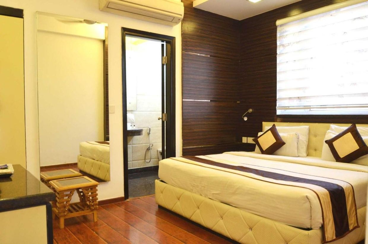 METRO VIEW NEW DELHI - 16