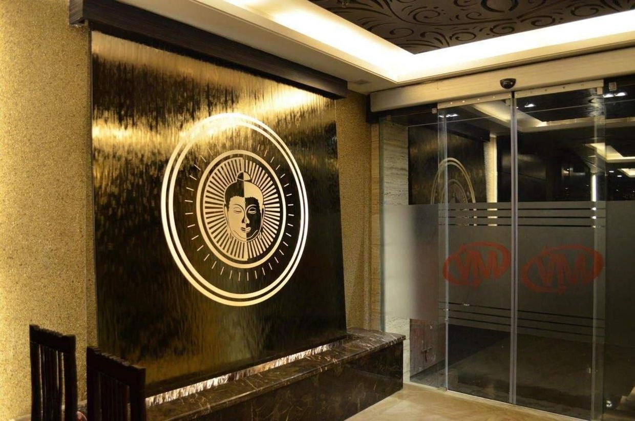 METRO VIEW NEW DELHI - 25