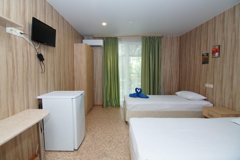 РУЧЕЕК, база отдыха - 3