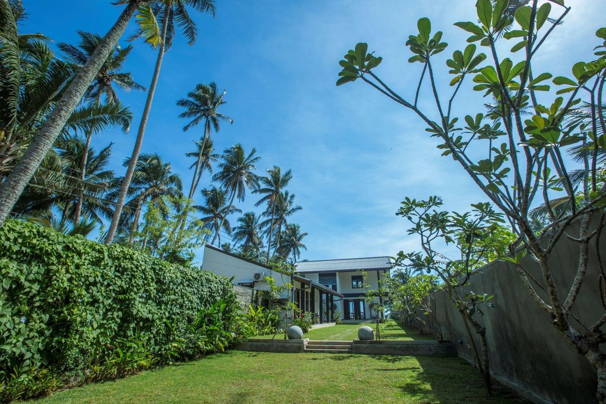 PARANGI WELIGAMA BAY - 2