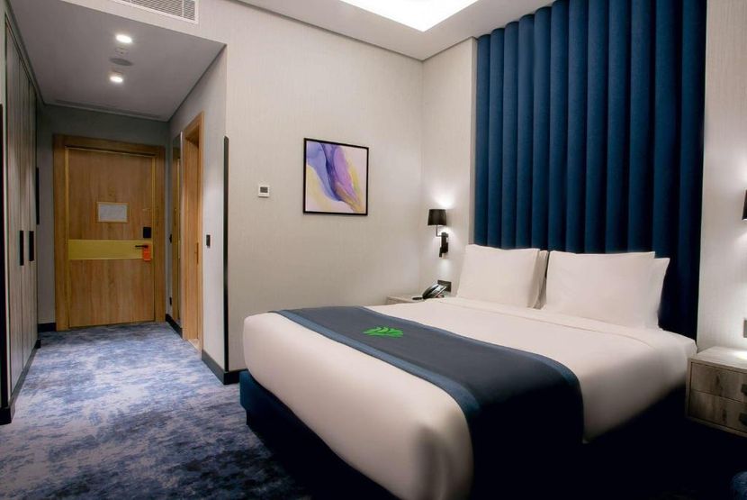 WYNDHAM GARDEN - 3