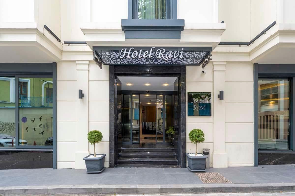 Ravi Hotel - 2