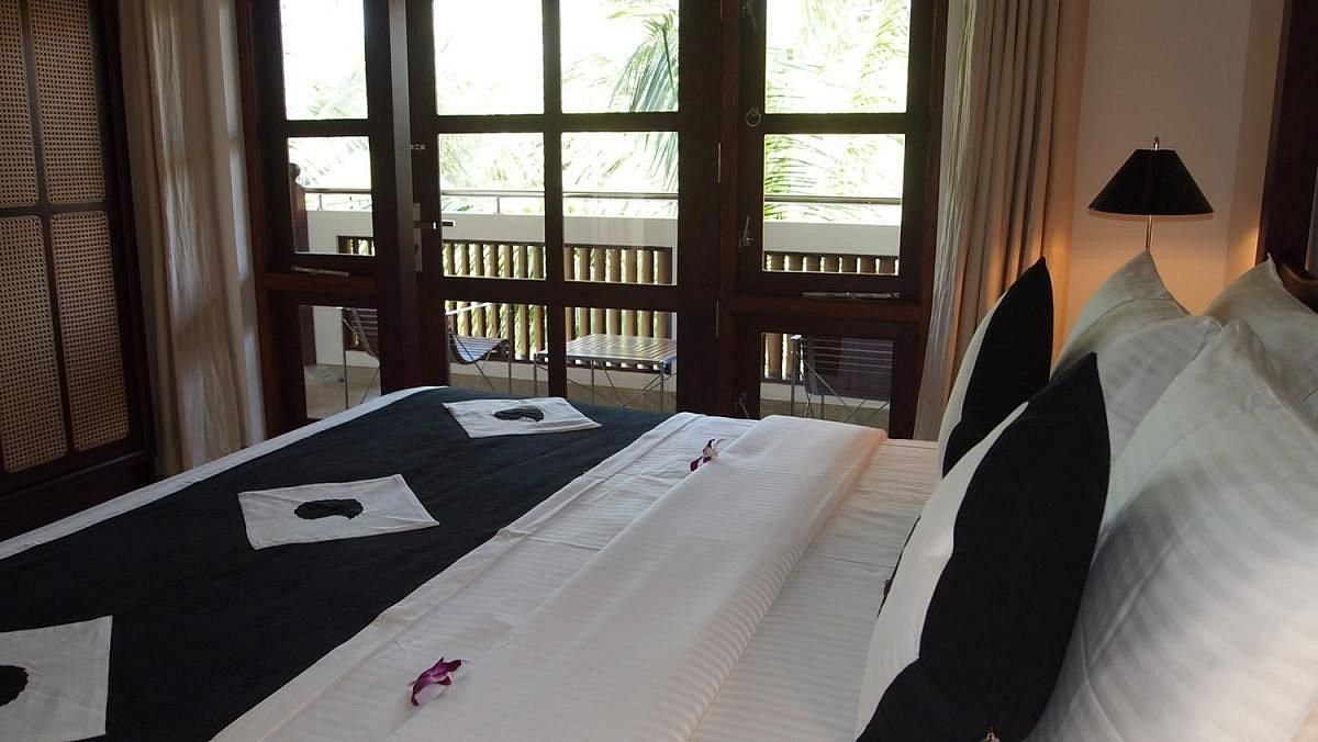 AMAL BEACH HOTEL - 11