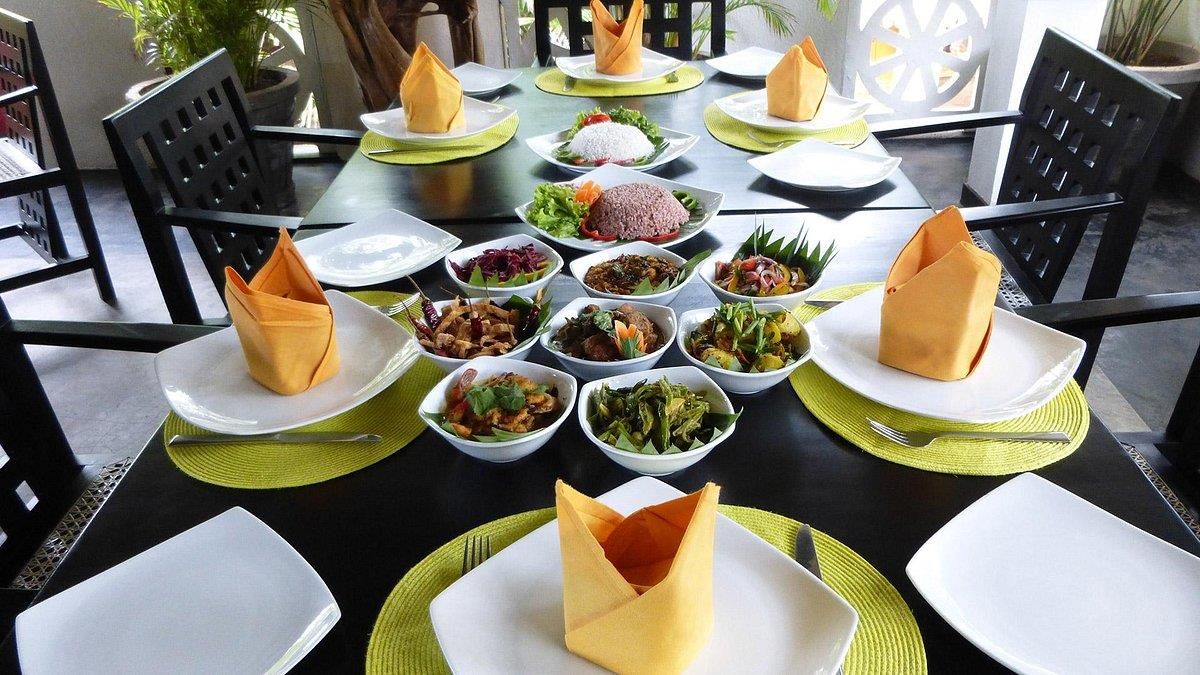 AMAL BEACH HOTEL - 26