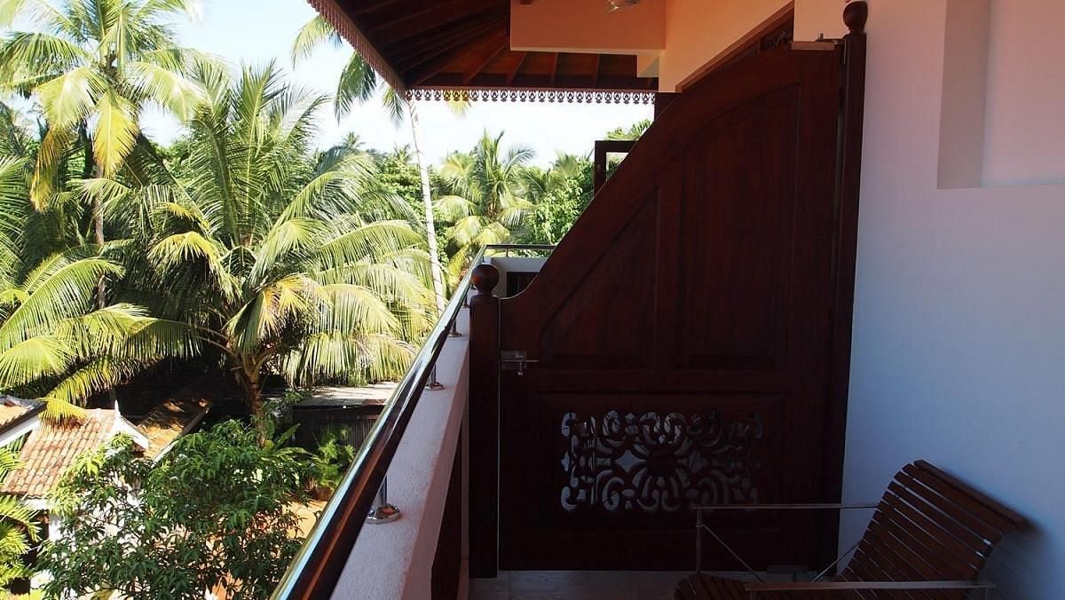 AMAL BEACH HOTEL - 7