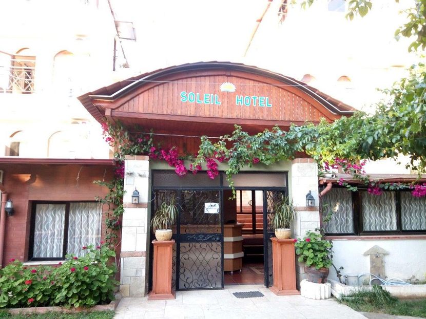 Soleil Hotel - 1