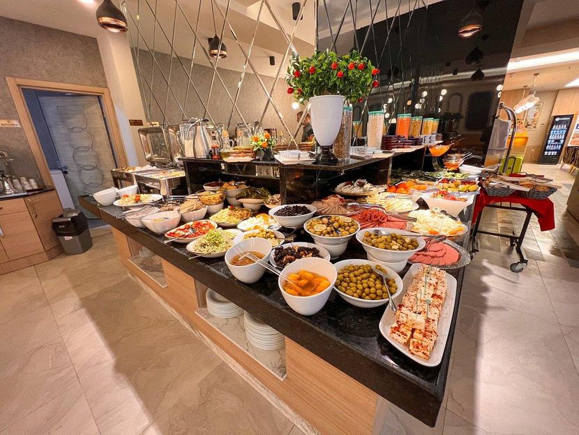 Old Town Point Hotel & Spa - 3