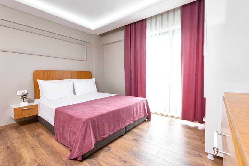 Ria Suites Hotel - 3