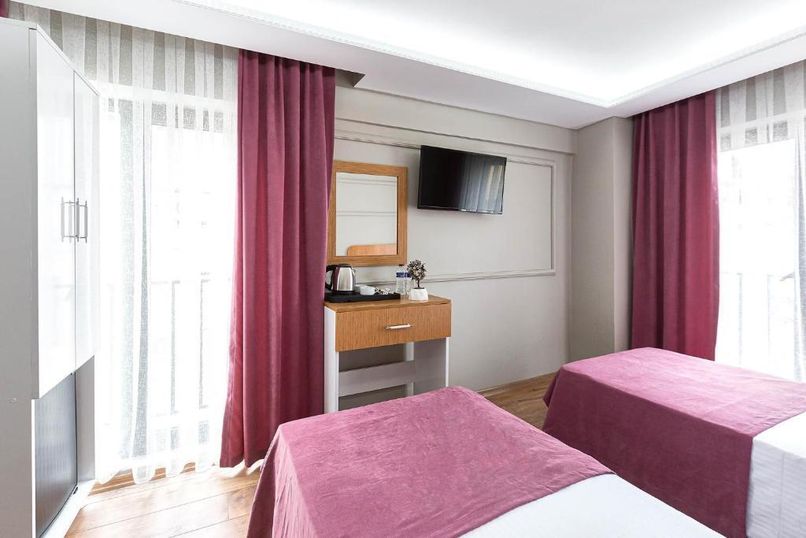 Ria Suites Hotel - 6