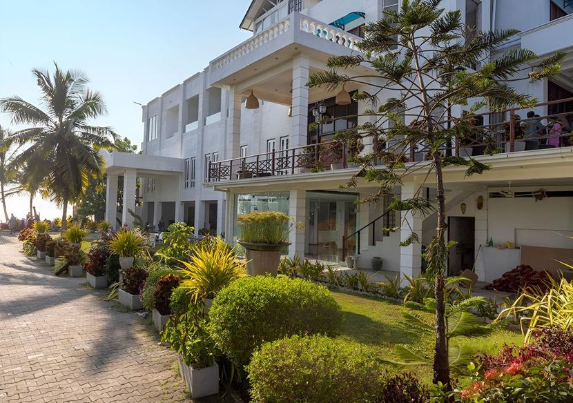 SEA BREEZE HOTEL (AMBALANGODA) - 5