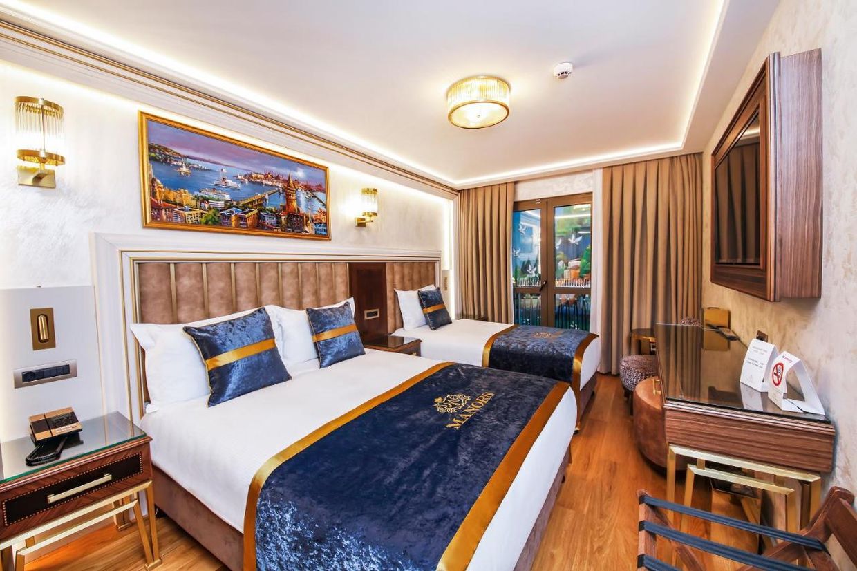 Manors Hotel Special Class - 17