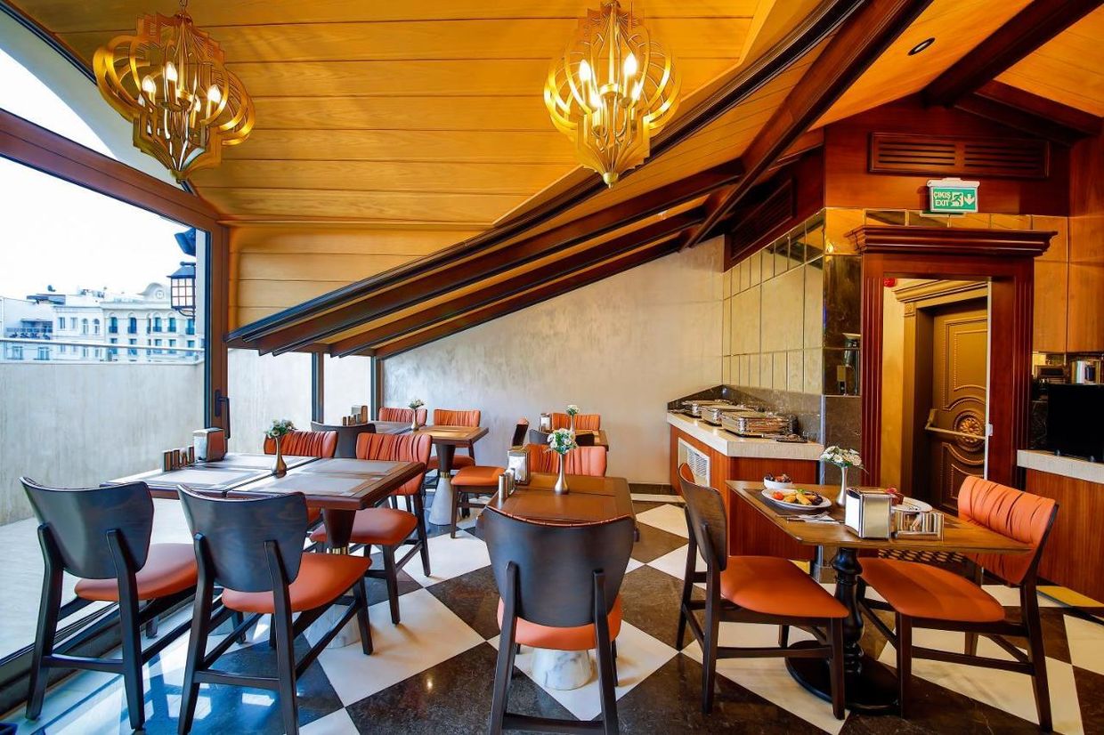 Manors Hotel Special Class - 9