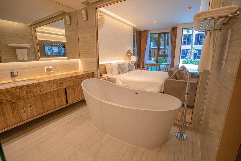 THE MARIN PHUKET - 12