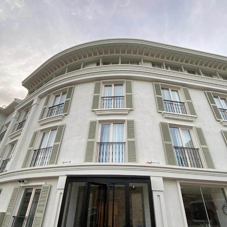 Joyway Hotel - 1
