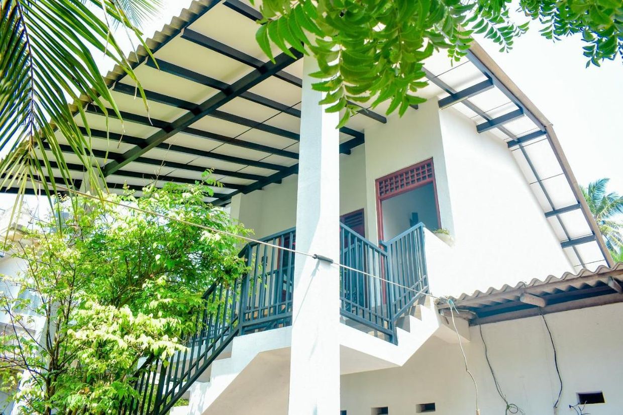 ALIYA ALIYA HOTEL - 8