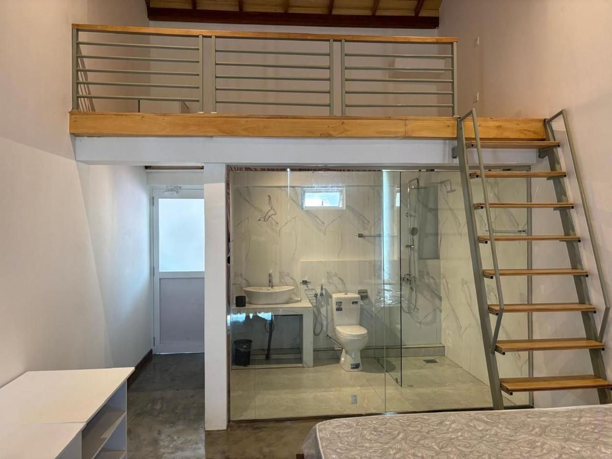 GREEN EDGE VILLA HIKKADUWA - 27