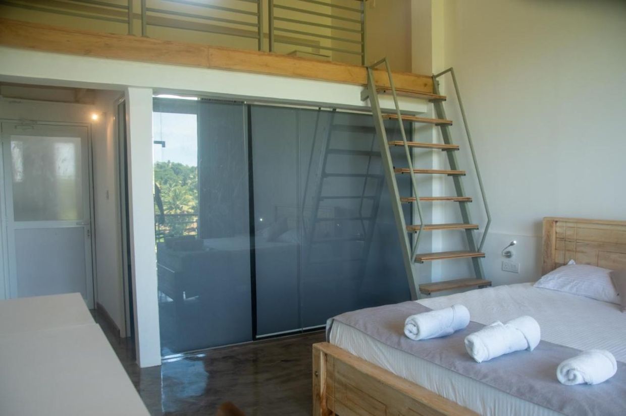 GREEN EDGE VILLA HIKKADUWA - 29