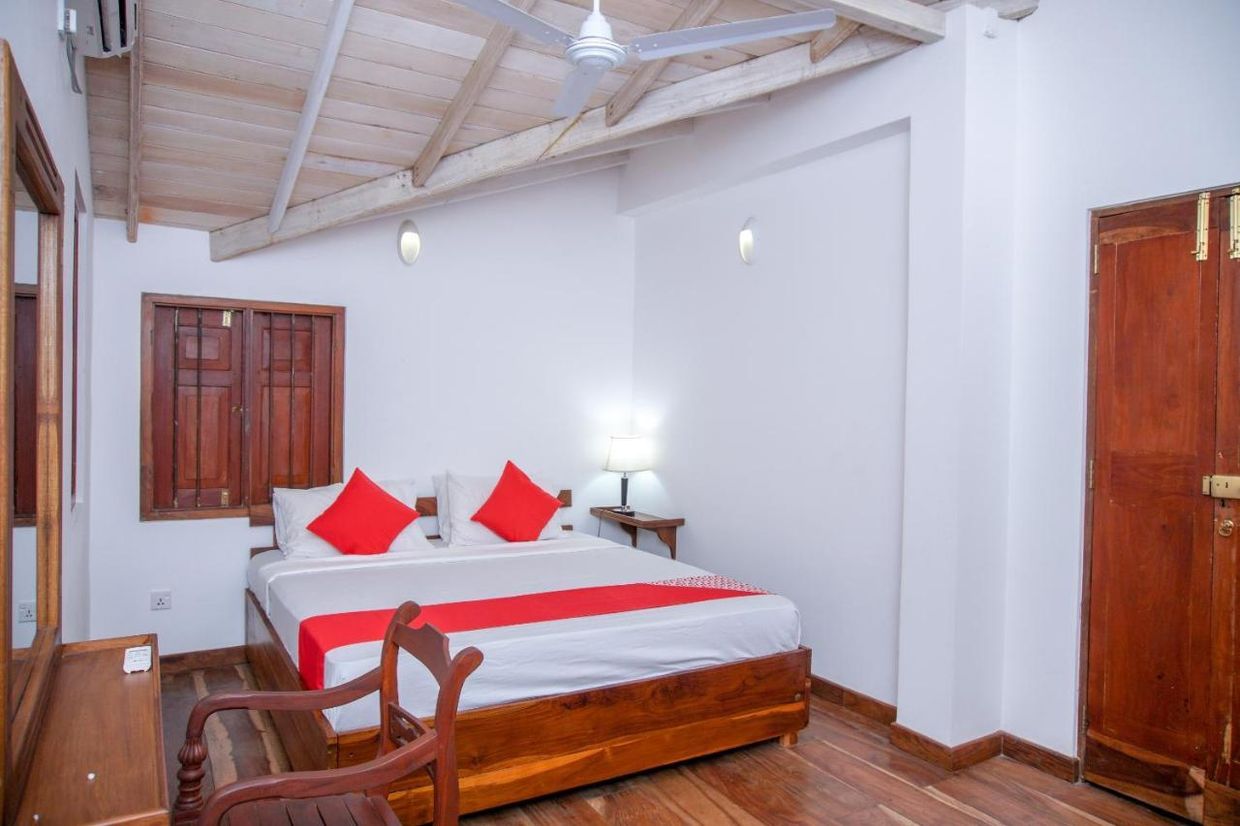 GREEN EDGE VILLA HIKKADUWA - 7